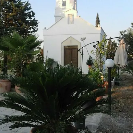 Tenuta Divino Bacco منزل ريفي Serranova